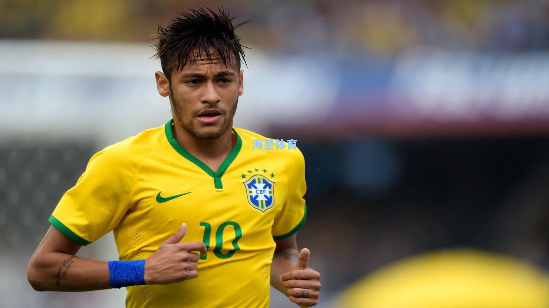 范戴克追忆足球初心，小罗是灵感源泉，安菲尔德奇迹定义生涯巅峰